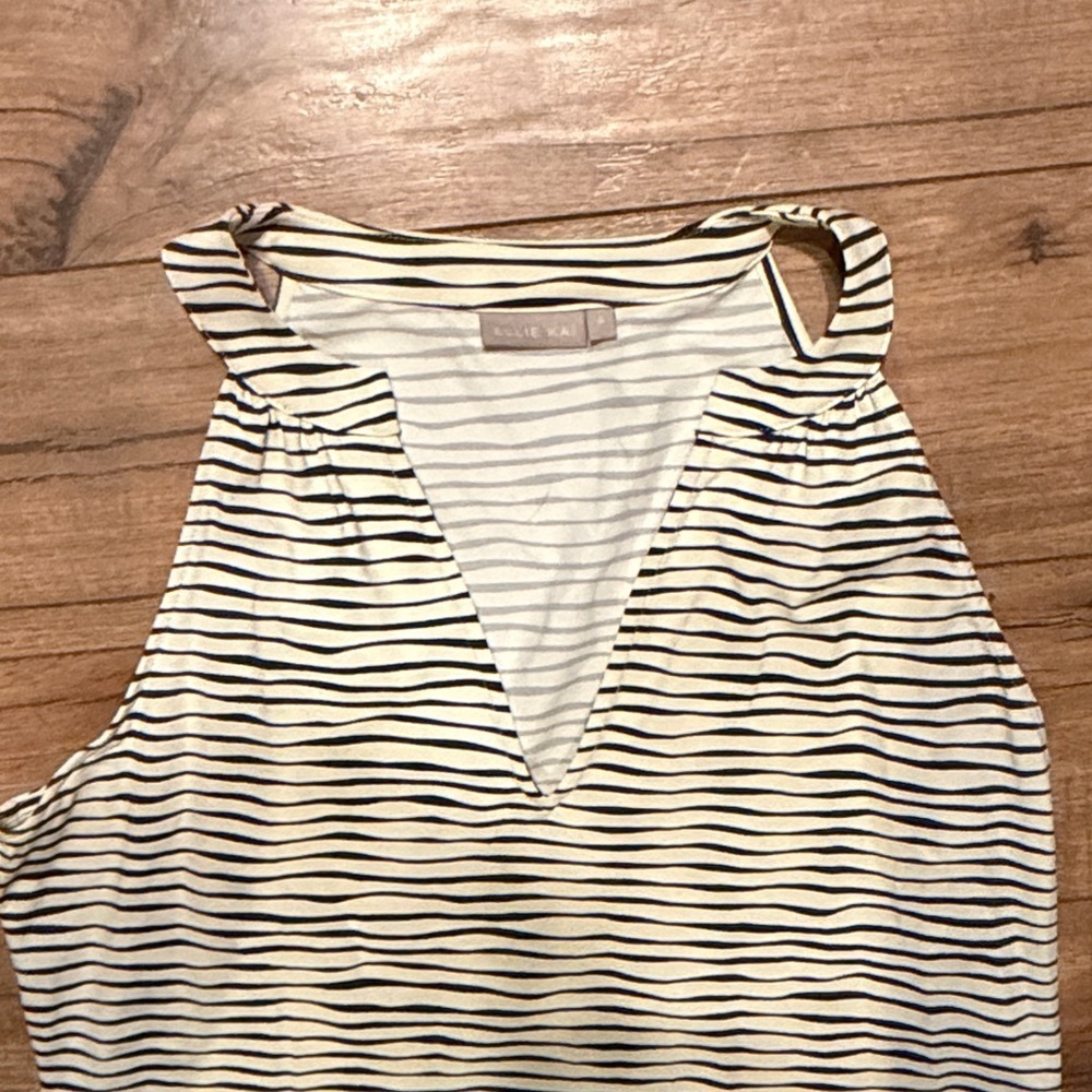 Chic Striped Backless Dress - Picture 3 of 4